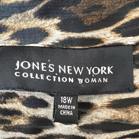💥2/$15 Jones New York black brown leopard print long sleeve button down top 18W - Picture 7 of 8